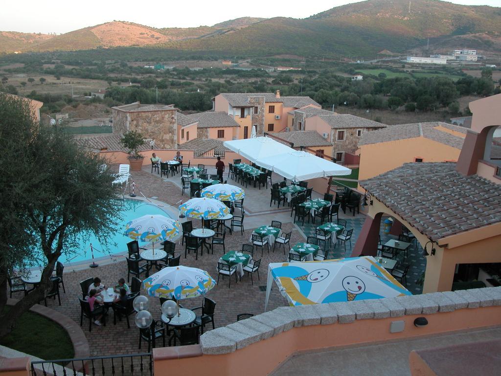 Li Troni 3*