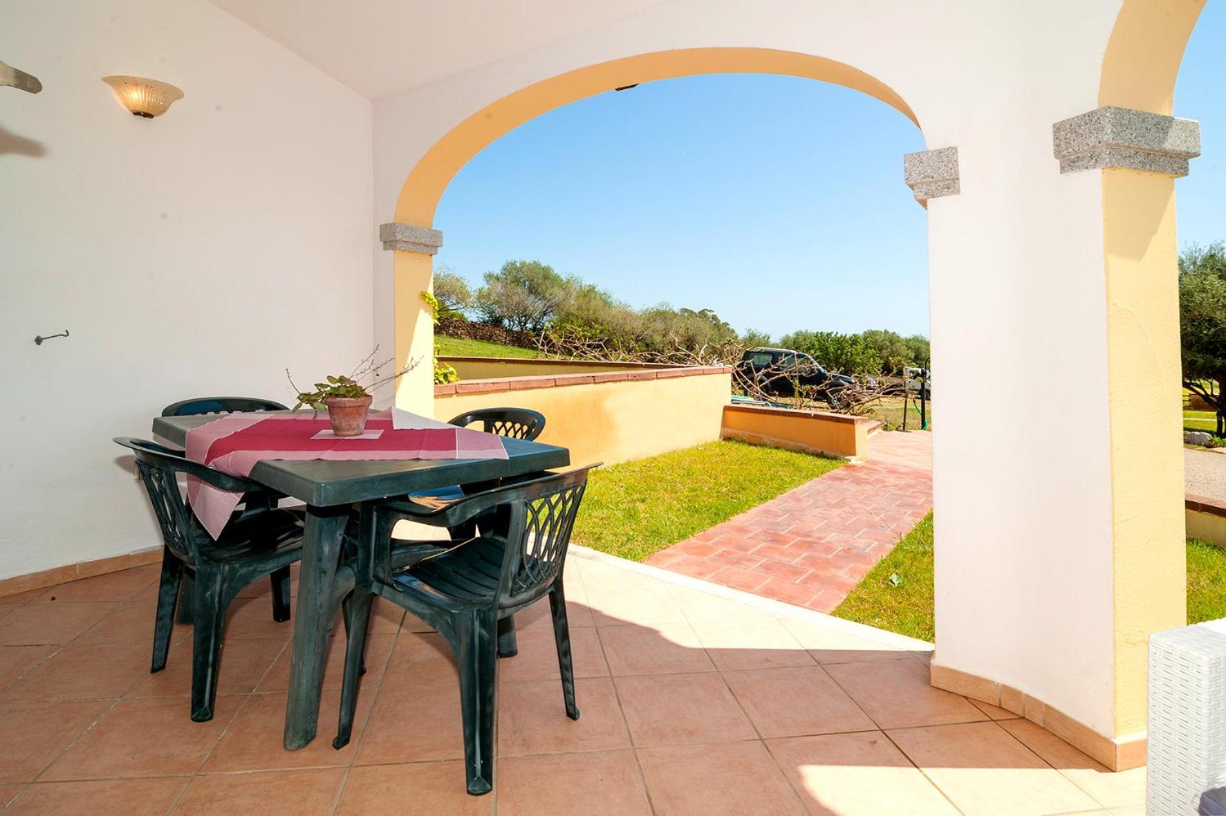 Aparthotel Li Troni 3*