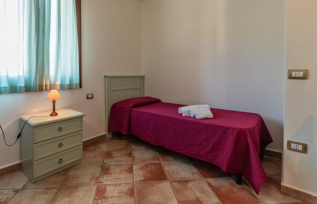 Li Troni Budoni